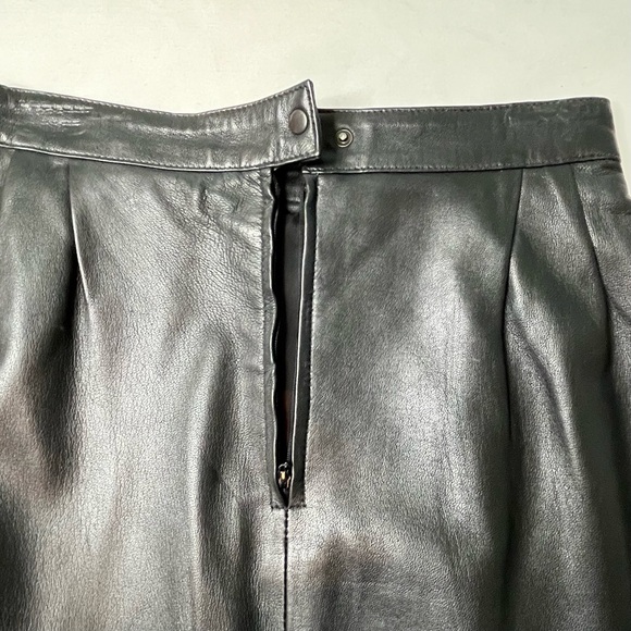 Black Leather Skirt by Images. Size 10 - Picture 12 of 14
